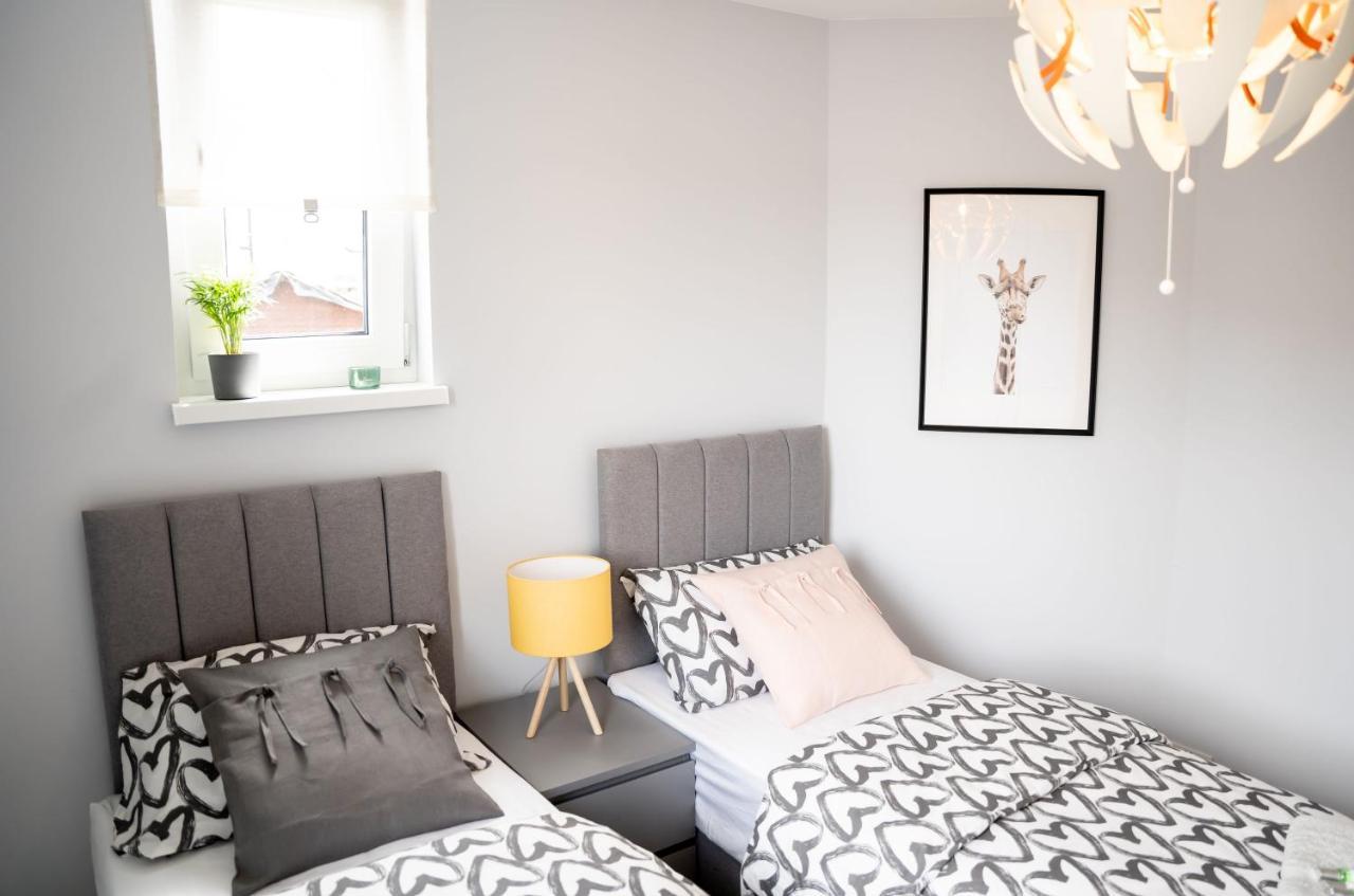 Luxurious Two Bedroom Apartment With Private Parking Перт Экстерьер фото
